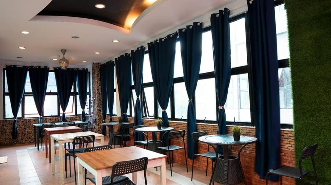 New Town Hotel Usj Sentral Subang Jaya Exterior foto